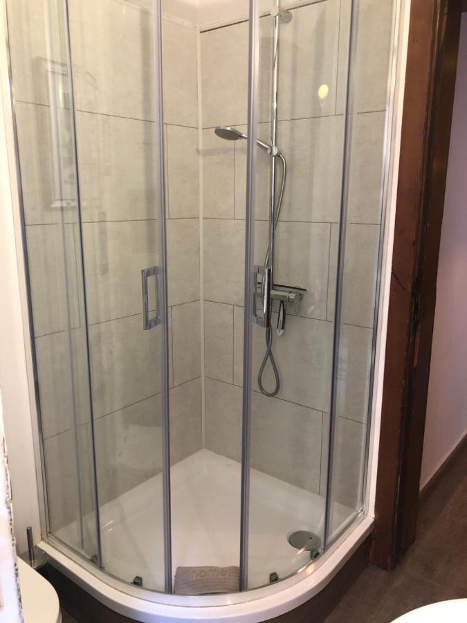 New York Loft - Fully Equipped And Available Long-Term - Perfect Location In City Center Lägenhet Namur Exteriör bild
